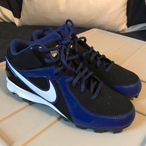 Nike Baseball Cleats - Size 6.5 Womens